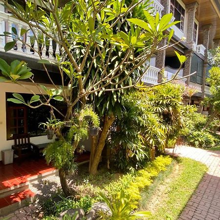 Simpang Inn Hotel Legian Exterior foto