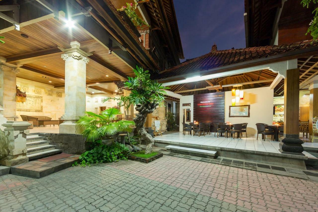 Simpang Inn Hotel Legian Exterior foto